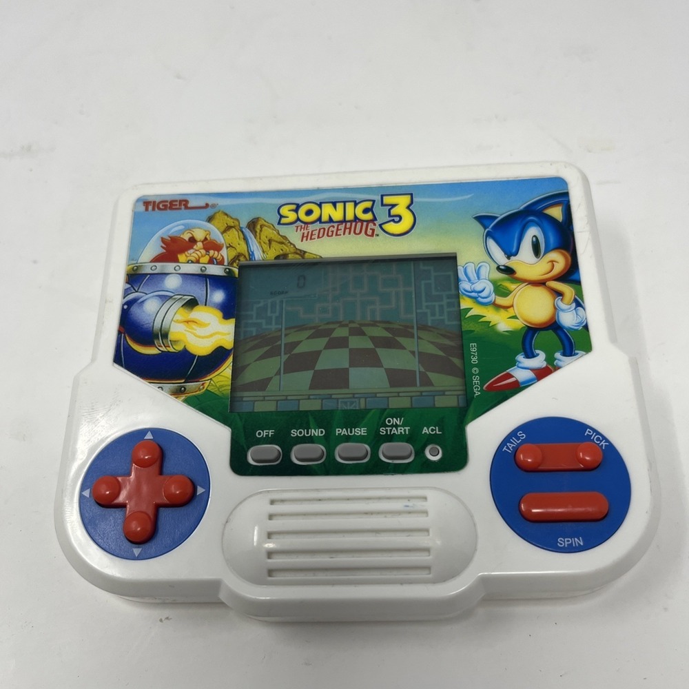Tiger Electronics Sonic the Hedgehog 3 Hasbro 2020 handheld electronic game